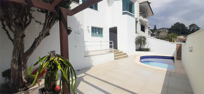Sobrado, 4 quartos, 265 m² - Foto 1