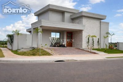 Casa, 1 quarto, 170 m² - Foto 1