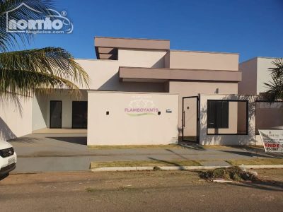 Casa, 3 quartos, 121 m² - Foto 1