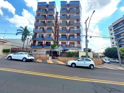 Apartamento, 3 quartos, 133 m² - Foto 1