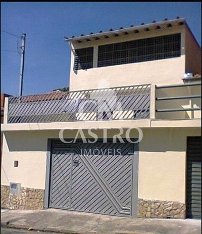 Sobrado, 3 quartos, 200 m² - Foto 1