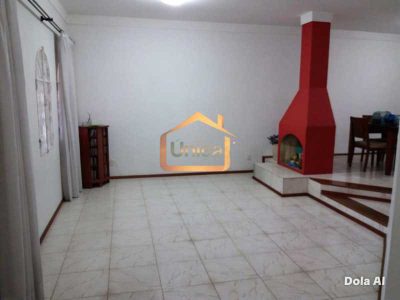 Casa, 3 quartos, 197 m² - Foto 2