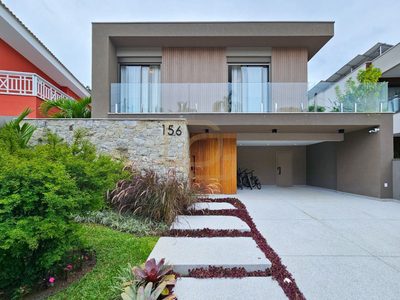 Casa, 5 quartos, 420 m² - Foto 1
