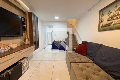 Casa, 3 quartos, 93 m² - Foto 1