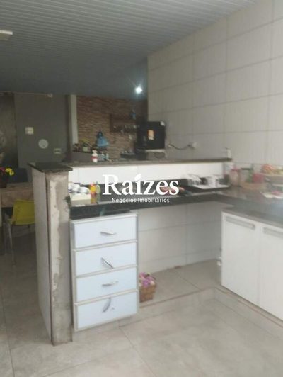 Casa, 4 quartos, 183 m² - Foto 3