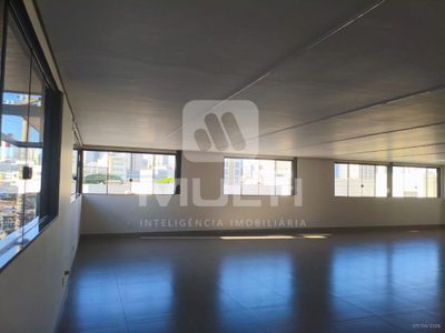 Casa, 1 quarto, 382 m² - Foto 3