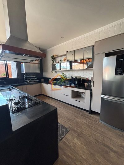 Casa, 3 quartos, 144 m² - Foto 5
