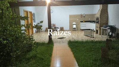 Casa, 3 quartos, 275 m² - Foto 1