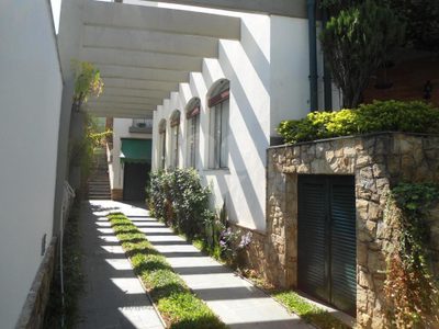 Sobrado, 5 quartos, 490 m² - Foto 1