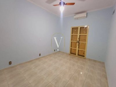 Casa, 3 quartos, 275 m² - Foto 2