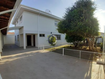 Casa, 2 quartos, 500 m² - Foto 1