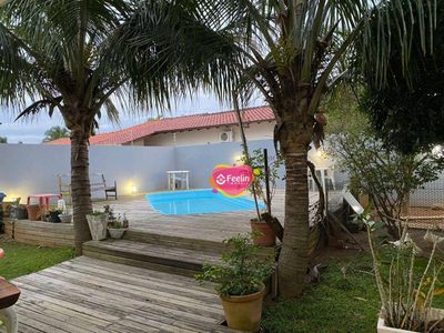 Casa, 4 quartos, 173 m² - Foto 1