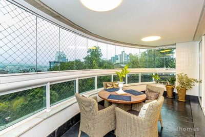 Apartamento, 3 quartos, 223 m² - Foto 4