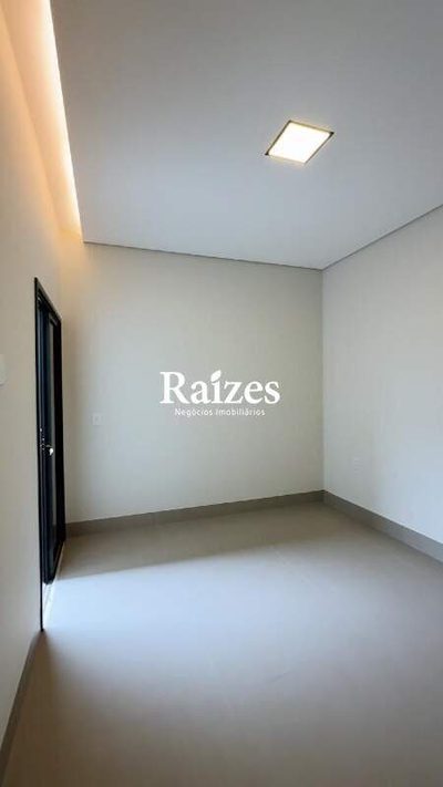 Casa, 3 quartos, 202 m² - Foto 4