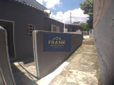Casa, 4 quartos, 261 m² - Foto 1
