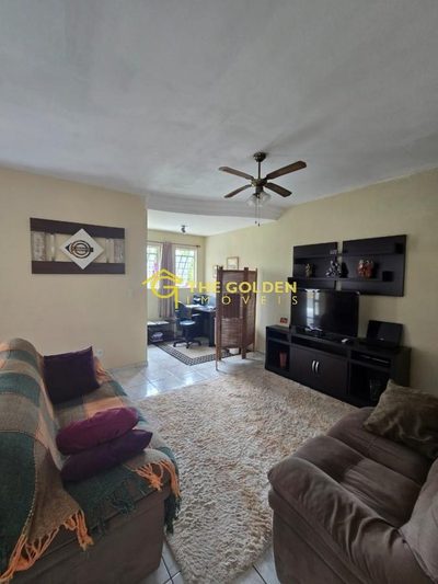 Casa, 3 quartos, 207 m² - Foto 4