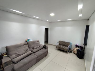 Casa, 4 quartos, 240 m² - Foto 4