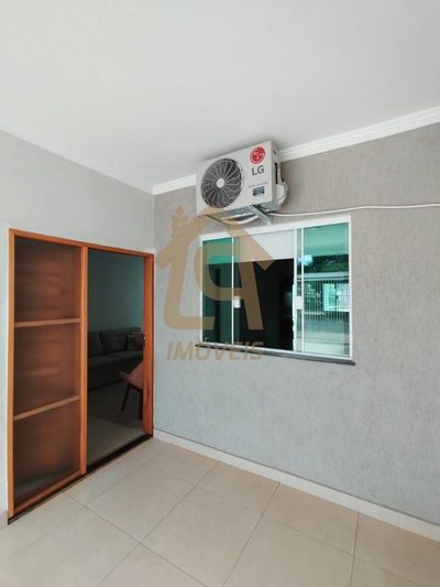 Casa, 3 quartos, 96 m² - Foto 1