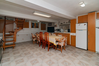 Casa, 4 quartos, 270 m² - Foto 4