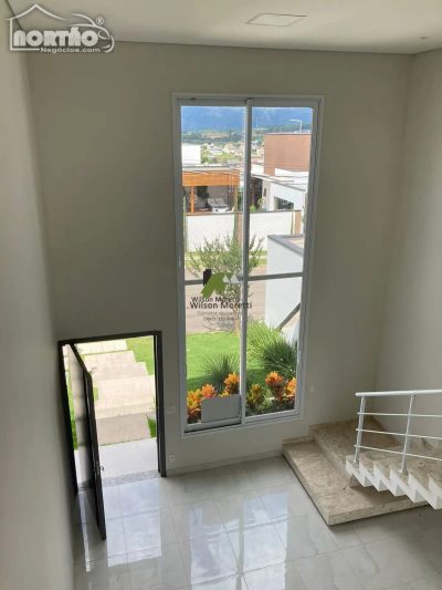 Casa, 5 quartos, 195 m² - Foto 4