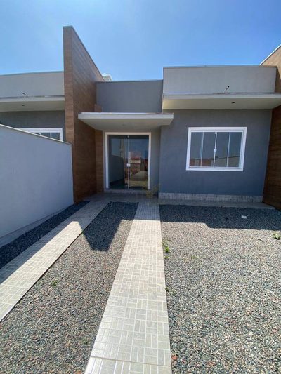Casa, 2 quartos, 48 m² - Foto 1