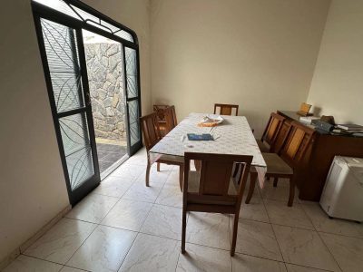 Casa, 3 quartos, 229 m² - Foto 3