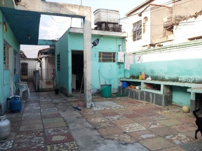 Casa, 8 quartos, 254 m² - Foto 4
