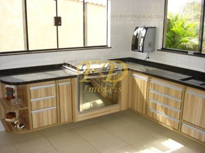 Casa, 3 quartos, 230 m² - Foto 4