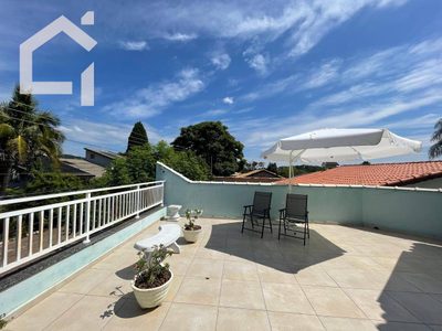 Casa, 3 quartos, 283 m² - Foto 1