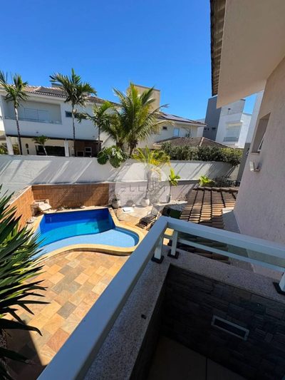 Sobrado, 3 quartos, 289 m² - Foto 1