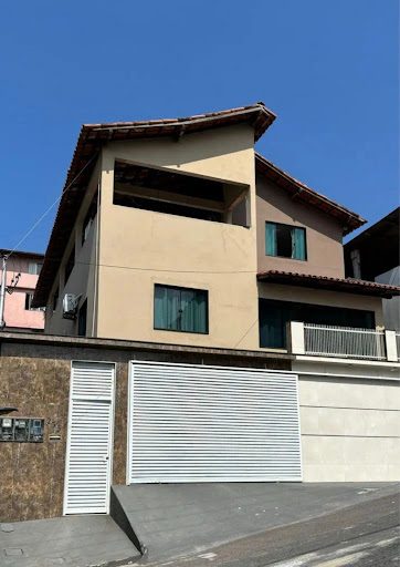 Casa, 5 quartos, 175 m² - Foto 1