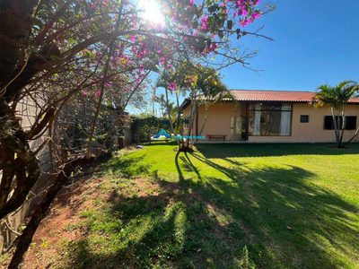 Casa, 3 quartos, 200 m² - Foto 1