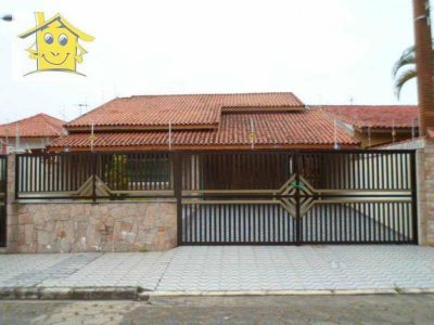 Casa, 3 quartos, 168 m² - Foto 1