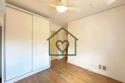 Casa, 3 quartos, 243 m² - Foto 2