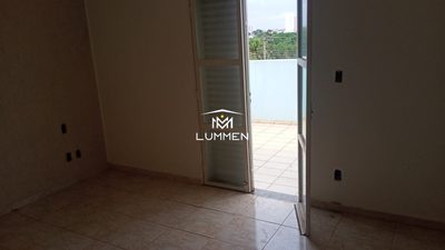Casa, 3 quartos, 200 m² - Foto 2