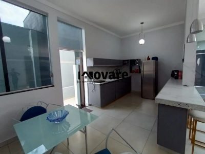 Casa, 3 quartos, 170 m² - Foto 2