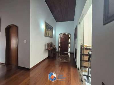 Casa, 3 quartos, 286 m² - Foto 3