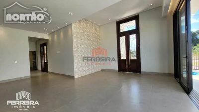 Casa, 3 quartos, 215 m² - Foto 3