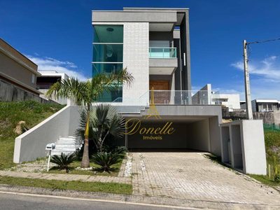 Sobrado, 4 quartos, 350 m² - Foto 1