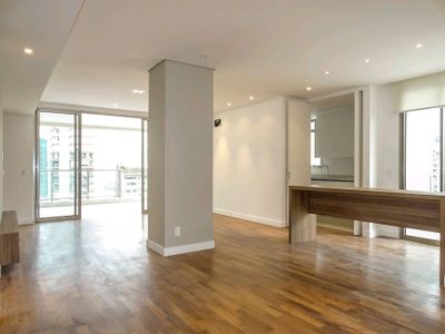 Apartamento, 3 quartos, 200 m² - Foto 1