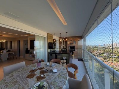Apartamento, 3 quartos, 130 m² - Foto 1