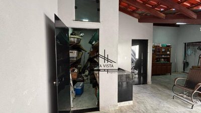 Casa, 4 quartos, 235 m² - Foto 5