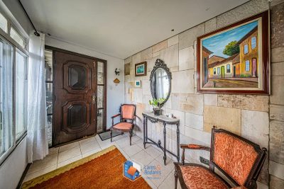 Casa, 6 quartos, 191 m² - Foto 2