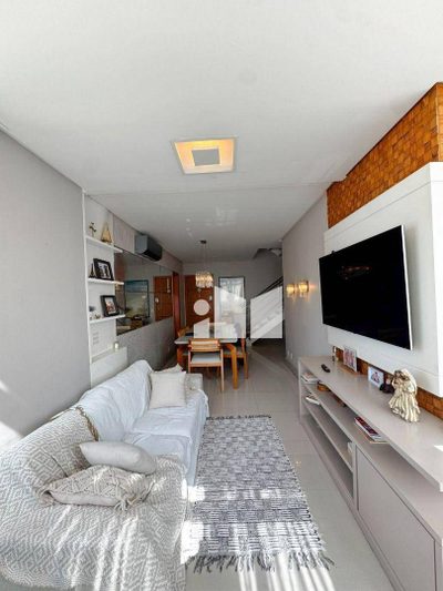 Cobertura, 3 quartos, 220 m² - Foto 4