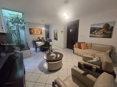 Casa, 3 quartos, 1 m² - Foto 1