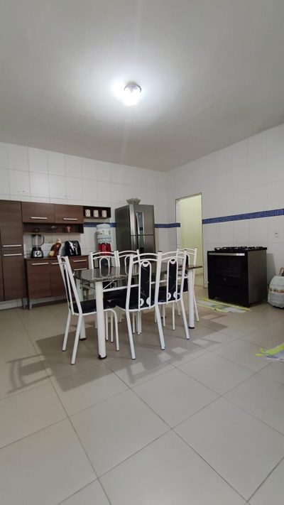 Casa, 3 quartos, 210 m² - Foto 2