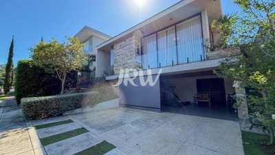 Casa, 3 quartos, 307 m² - Foto 1