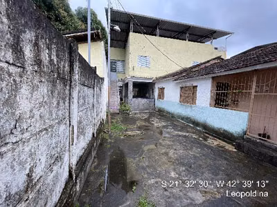 Casa, 2 quartos, 322 m² - Foto 1