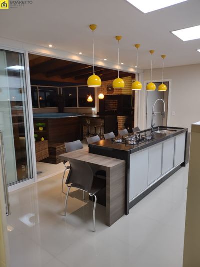 Cobertura, 3 quartos, 165 m² - Foto 1