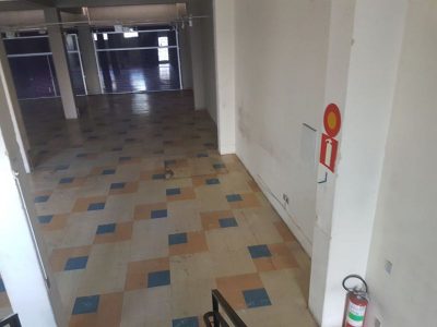 Loja-Salão, 910 m² - Foto 1